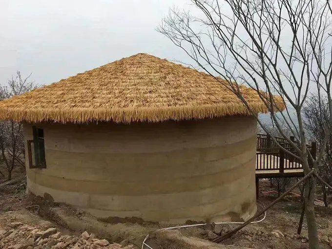 鑫旺普塑料仿真茅草 从云霄走向世界的生态建筑新宠